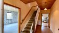 Wohnung 1 EG Flur Treppe