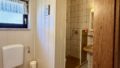 Badezimmer mit Dusche EG